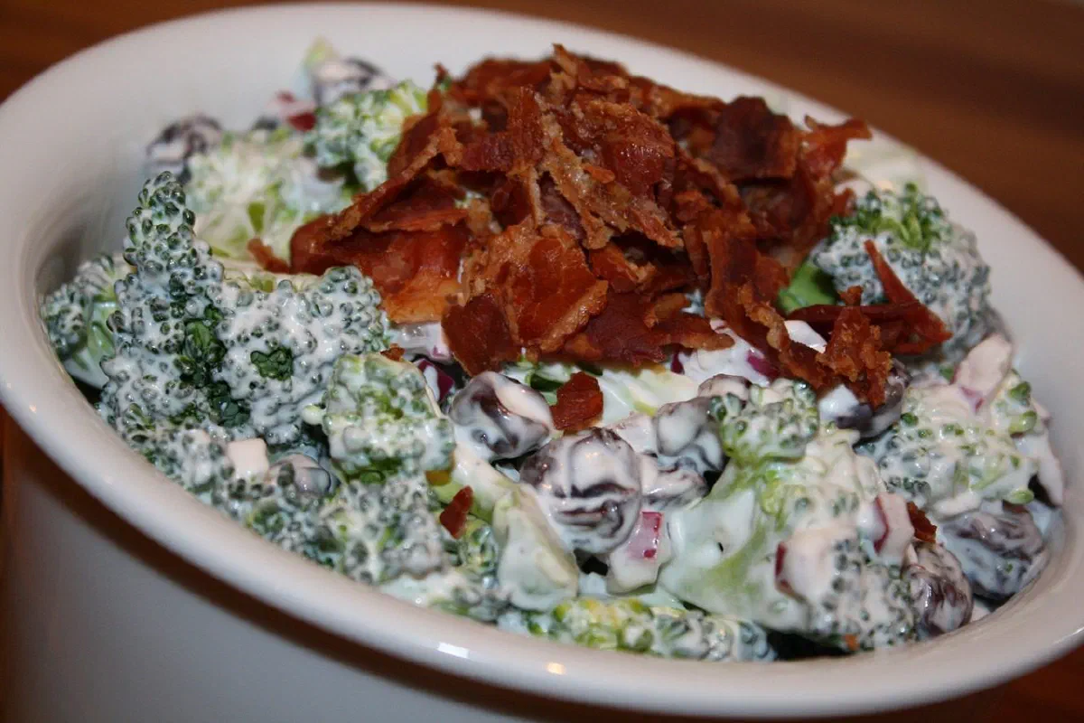Broccolisalat