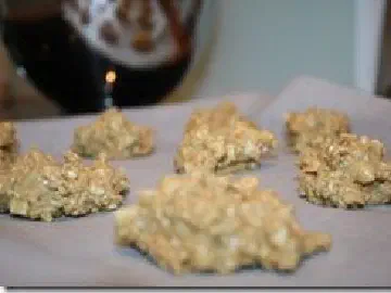 Cookies med peanuts og hvid chokolade, billede 3