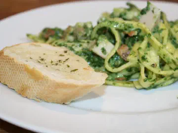 Frisk pasta med spinat og kylling, billede 1