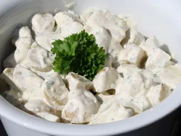Kartoffelsalat med persille og karry, billede 4