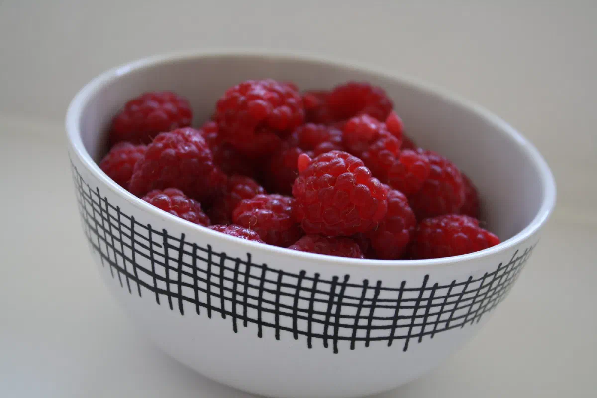 Roulade med friske hindbær